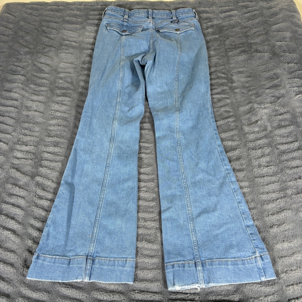 Wrangler Retro Womens High Rise Trumpet Flare Jeans Light Wash Blue 29x32 AQ400 - Picture 2 of 8